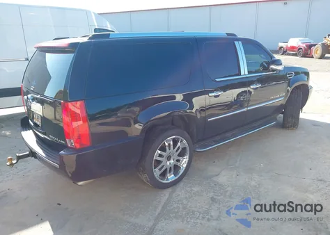 2008 Cadillac Escalade Esv Standard z USA, uszkodzony, nr VIN 1GYFC66878R198644